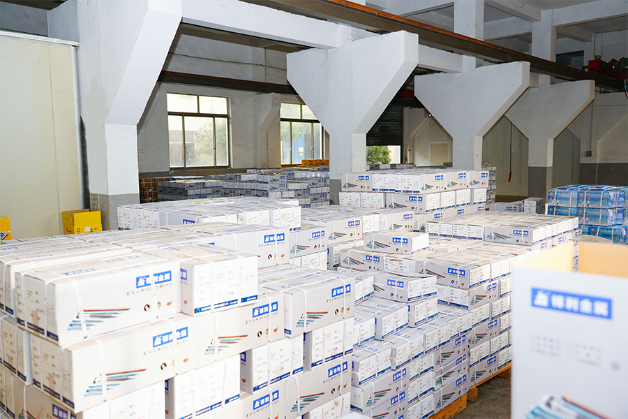 Balenie a skladovanie